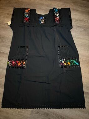 NWT Traditional Mexican dress